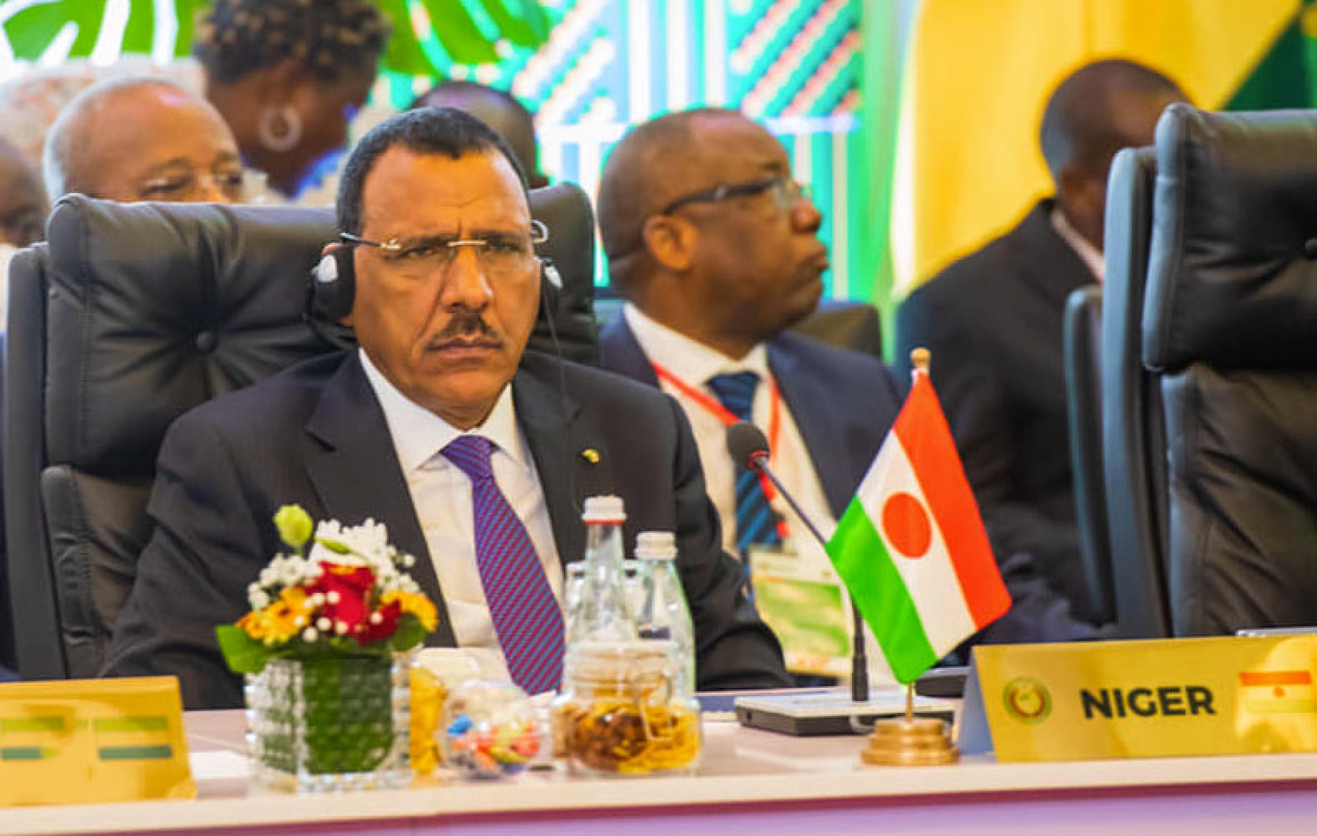 6ème Sommet extraordinaire de la Conférence des Chefs d&#039;Etat et de Gouvernement de la CEDEAO sur la situation au Mali, en Guinée et au Burkina Faso, à Accra (Ghana) : La situation au niveau de chacun des trois pays sera examinée lors de son prochain