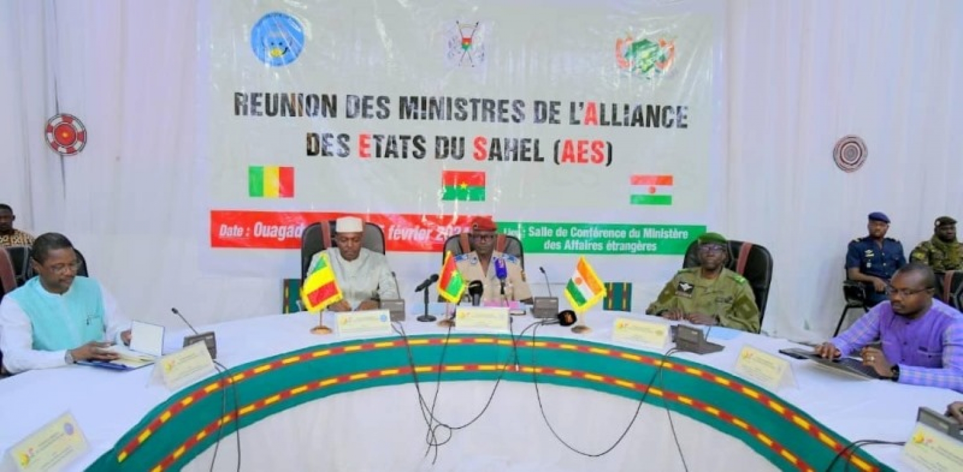 AES: à Ouaga, les ministres en conclave pour la création d’une Confédération Burkina, Niger et Mali