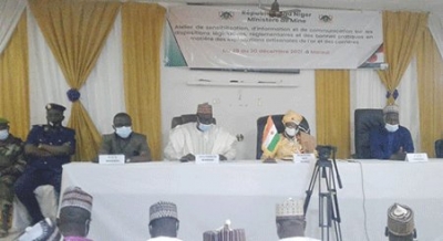 ﻿Atelier de sensibilisation sur les exploitations des mines artisanales de l’or et des carrières : Vers une réorganisation du secteur pour un meilleur impact sur l’économie